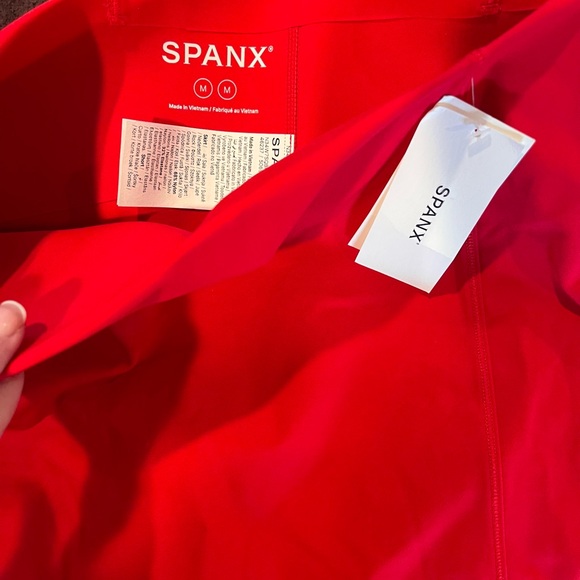 SPANX SKORT/SKIRT WOMENS MEDIUM RED NEW - Picture 6 of 6